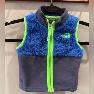 The North Face infant vest 6-12 mo